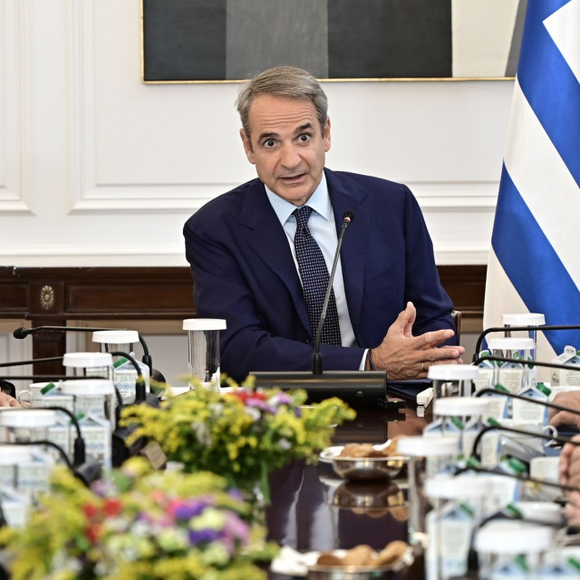 Μητσοτάκης προς υπουργούς: Να υπερασπίζεστε το σύνολο του κυβερνητικού έργου