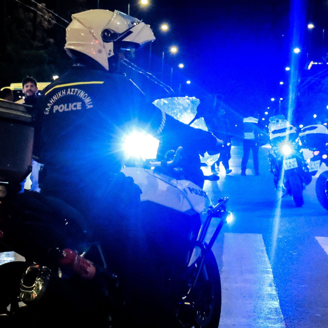 Συνελήφθη για ανθρωποκτονία από πρόθεση ο γιος της 89χρονης που βρέθηκε νεκρή στο σπίτι της στο Μενίδι - Τα ευρήματα του ιατροδικαστή και το ποινικό παρελθόν του 62χρονου