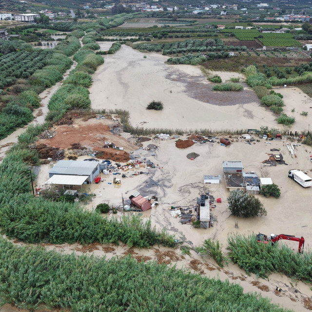 Κρήτη: Ένας νεκρός και μεγάλες καταστροφές από τη σφοδρή κακοκαιρία – Πού υπάρχουν προβλήματα
