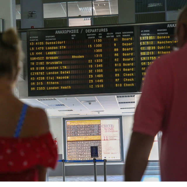 Κακοκαιρία στην Κρήτη: Καθυστερήσεις στο αεροδρόμιο Ηρακλείου
