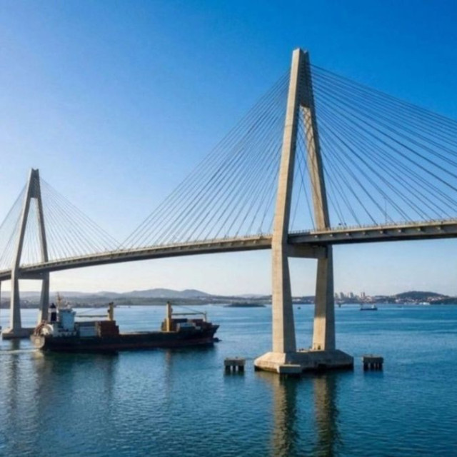Χτίζεται η γιγαντιαία «βραζιλιάνικη γέφυρα Ρίου-Αντιρρίου»: Η καλωδιωτή κατασκευή των 12,4 χλμ.