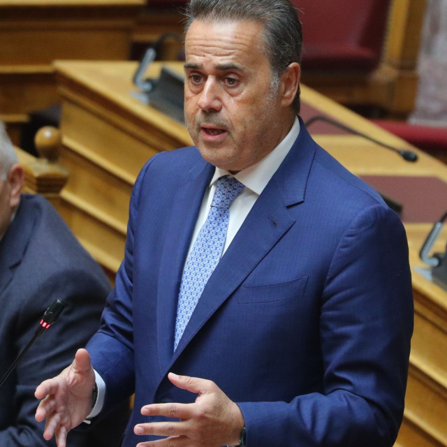 Παπασταύρου για δημοσίευμα Wall Street Journal: Δεν τέθηκε ποτέ ζήτημα πίεσης ή απειλής της χώρας