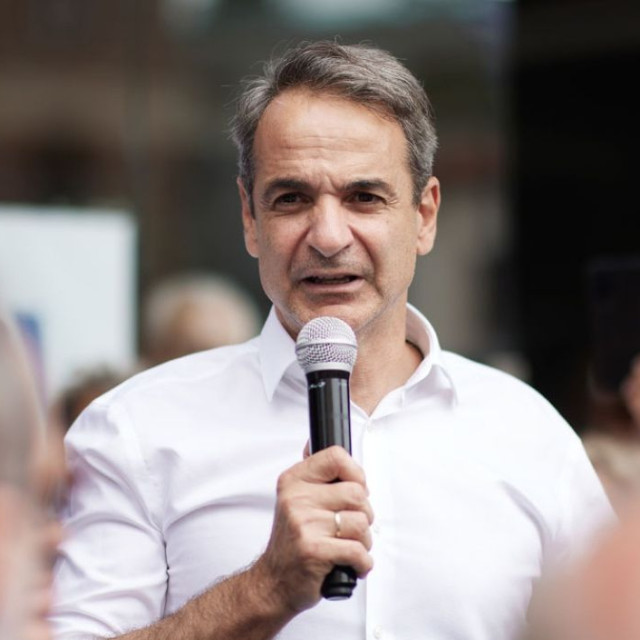 Ο Μητσοτάκης ανοίγει τον δρόμο για το 2027 χωρίς να ανοίξει ακόμα το πουγκί