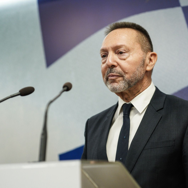 Στουρνάρας: Πού οφείλεται ο υψηλός πληθωρισμός στην Ελλάδα - Τα οφέλη από την επενδυτική βαθμίδα