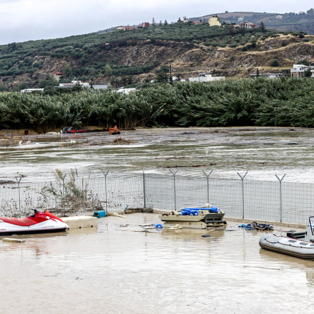 Καιρός: Επιμένουν τα φαινόμενα στην Κρήτη έως το μεσημέρι της Κυριακής – Πότε έρχεται η βελτίωση