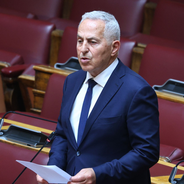 Σήμερα η ένταξη Αποστολάκη στο ΠΑΣΟΚ – Με το βλέμμα στη δεύτερη θέση η Χαριλάου Τρικούπη