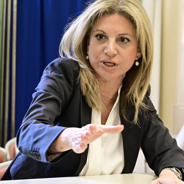 Καρυστιανού: Θέλουμε αυτοδυναμία, στις εκλογές θα τρίβετε τα μάτια σας