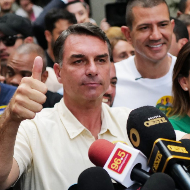 Εκλογές στη Βραζιλία: Προς δεύτερο γύρο Μπολσονάρου και Λούλα – Στο 49,58% ο υποψήφιος της δεξιάς