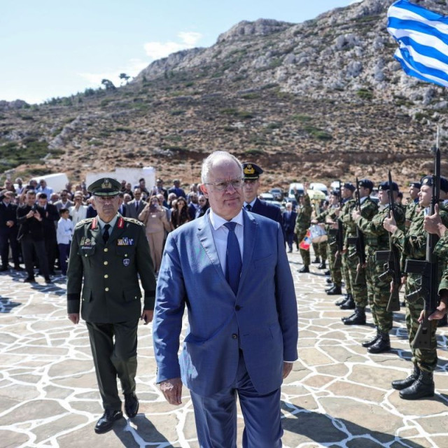 Τασούλας από Κάρπαθο: «Ποτέ δεν είχαμε τόσο αξιόμαχο στρατό»