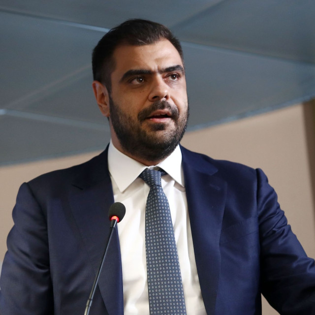 Ο Μαρινάκης «έσβησε» τις φωτιές - Τι είπε για Δένδια και Άδωνι και τι απέφυγε να πει