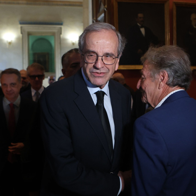 Σαμαράς: Διαπιστώνω σημάδια παρακμής, υποχρέωσή μου να συνεισφέρω στην πατρίδα