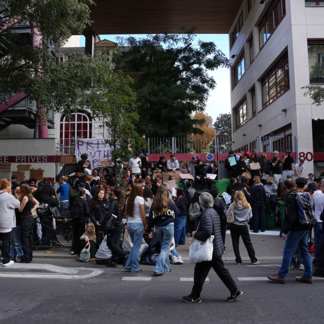 Γαλλία: Κλιμακώνονται οι διαδηλώσεις μετά τον ακρωτηριασμό 15χρονου μαθητή