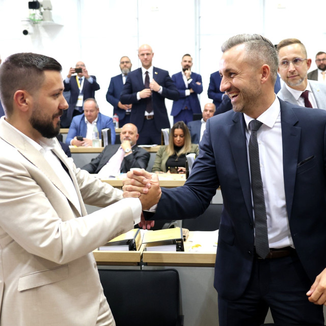 Γερμανία: Με ψήφους και της CDU πρόεδρος του κοινοβουλίου στη Σαξονία ο Τομπίας Ράους της AfD
