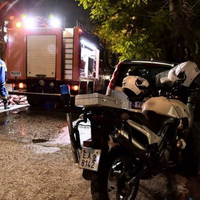 Φωτιά σε πολυκατοικία στου Ρέντη – Εκκενώθηκαν τα διαμερίσματα 