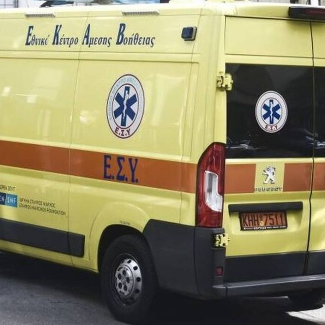 Θεσσαλονίκη: Γυναίκα παρασύρθηκε από μηχανή - Δύο άτομα στο νοσοκομείο