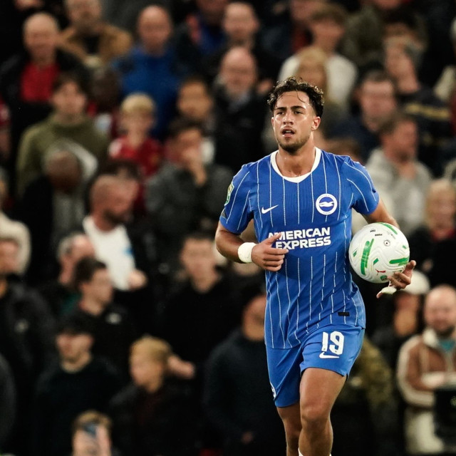 Premier League: Τσέλσι «πέντε αστέρων» σκόρπισε τη Μπόρνμουθ - Άντεξε η Μπράιτον με Κωστούλα βασικό