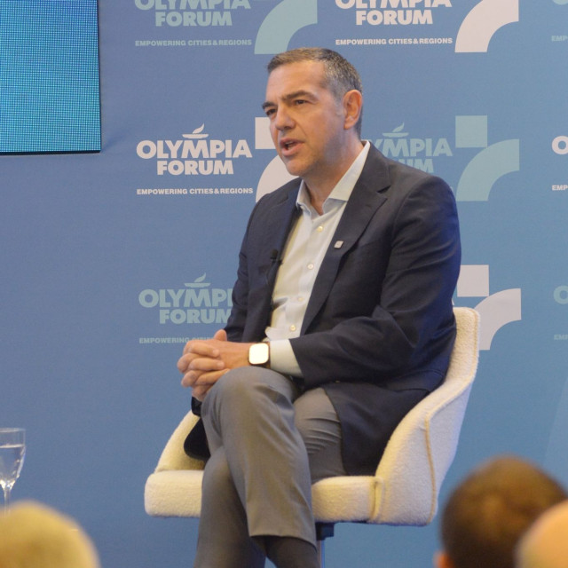 Ανακατατάξεις στην Κεντροαριστερά: Η Αχτσιόγλου στην ΕΛΑΣ, οι νέες προσθήκες στο ΠΑΣΟΚ