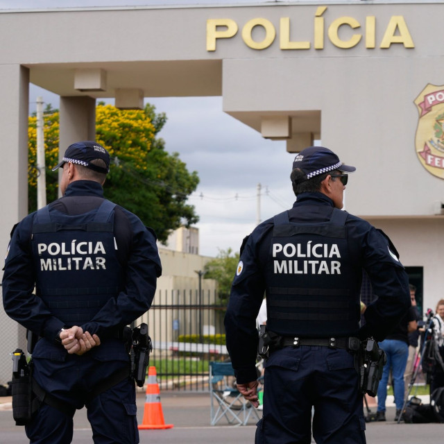 Βραζιλία: Αστυνομικοί σκότωσαν άνδρα που κρατούσε 13 παιδιά ομήρους σε σχολείο