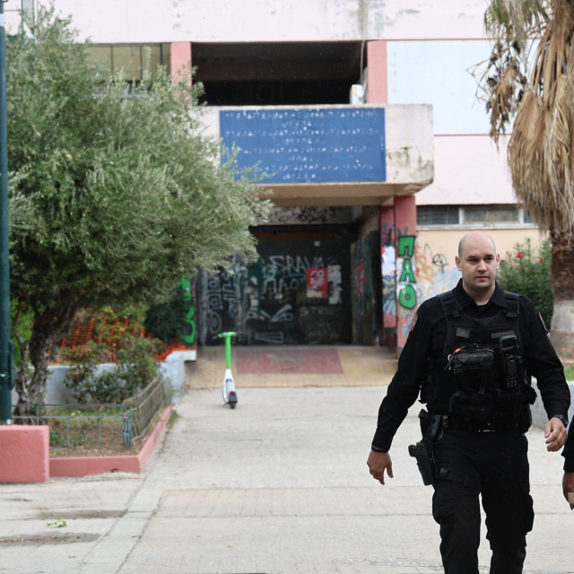 Δούκας για Γκράβα: Δεν διακινδυνεύουμε στο ελάχιστο την ασφάλεια μαθητών, εκπαιδευτικών, εργαζομένων