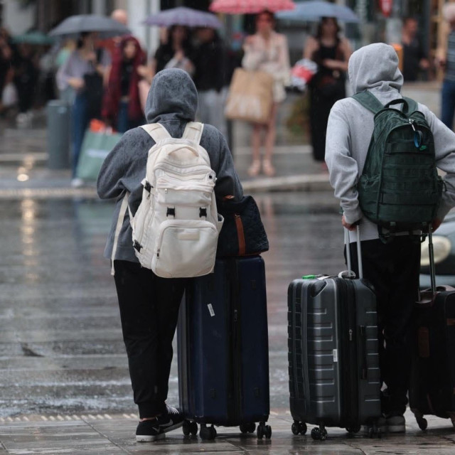 Καιρός: Πού βρέχει τώρα στην Αττική - Όλες οι περιοχές