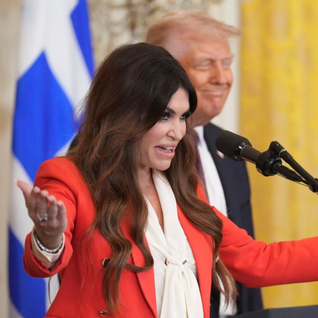 Κίμπερλι Γκίλφοϊλ: Από παρ' ολίγον νύφη του Τραμπ στα μεγάλα deals και στην αποπομπή