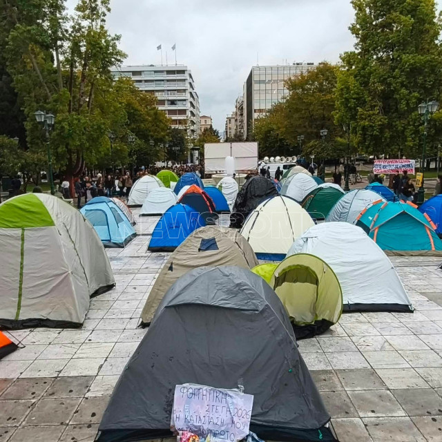 Φοιτητές: Συγκέντρωση διαμαρτυρίας για το στεγαστικό με σκηνές στην πλατεία Συντάγματος
