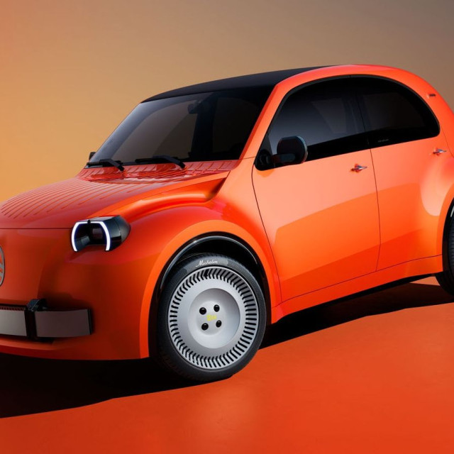 Το θρυλικό Citroën 2CV επιστρέφει ηλεκτρικό και παραμένει πιστό στην απλότητα
