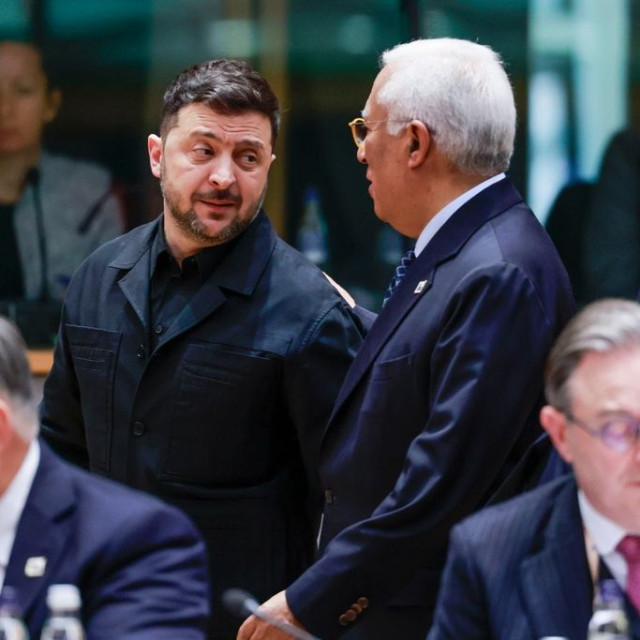 Politico: Εξοργισμένοι με τον Κόστα οι Ευρωπαίοι ηγέτες – «Είναι διπρόσωπος»