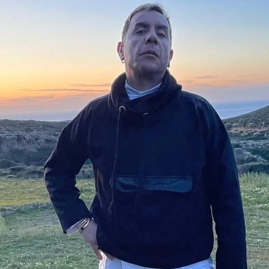 Θάνατος Μαζωνάκη: Οι ουσίες που εντοπίστηκαν στο αίμα του τραγουδιστή