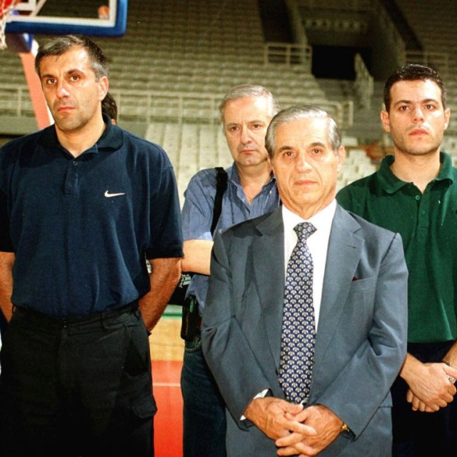 Υπόκλιση Ιτούδη: «Σεβασμός, στον Ένα και Μοναδικό, Κύριο Παύλο Γιαννακόπουλο!»