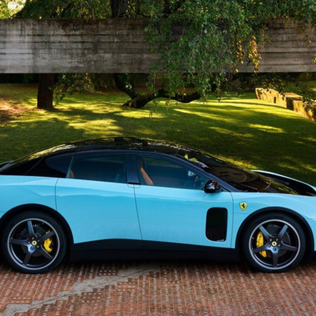 Ferrari Luce: Ο Jeff Bezos πίσω από την απόφαση για την πρώτη ηλεκτρική Ferrari