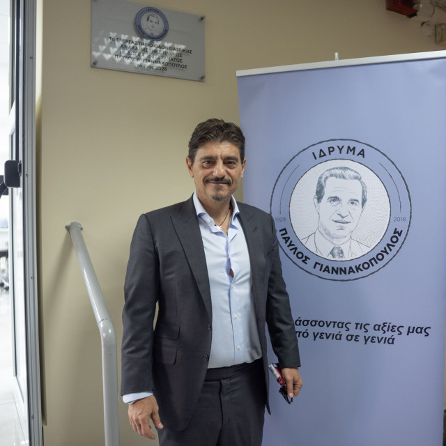 Ίδρυμα «Παύλος Γιαννακόπουλος»: Εγκαίνια στο ανακαινισμένο Γ' Εργαστήριο της Οδοντιατρικής Σχολής