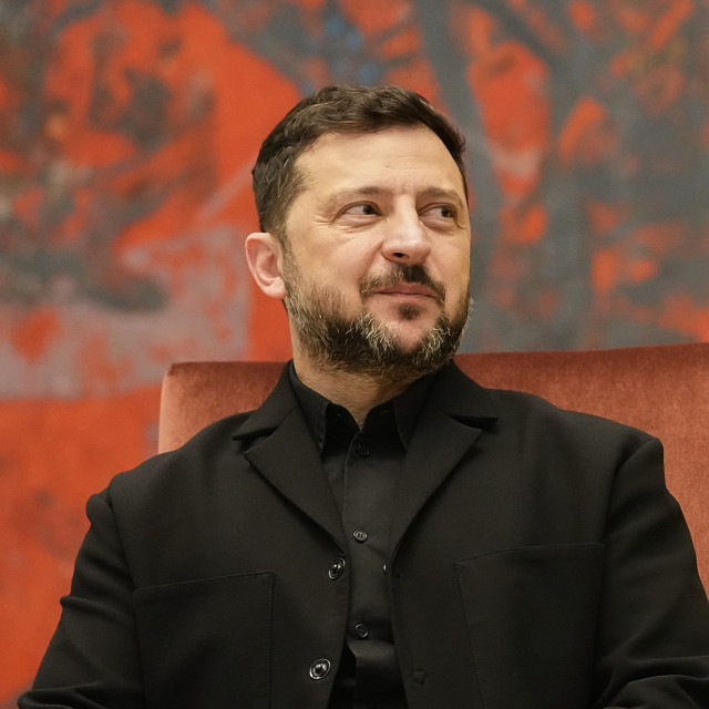 Ζελένσκι: «Δύσκολο να εξηγηθούν» οι αποφάσεις των ΗΠΑ για την Ουκρανία