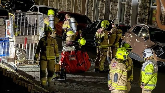 Τραγωδία: Μαχαίρωσαν 47χρονη στη δουλειά της - Κατέρρευσε και τράκαρε ενώ οδηγούσε προς το νοσοκομείο