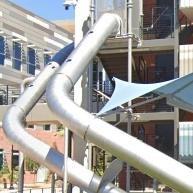 Πάρκινγκ στη Γιούτα σαν παιδική χαρά: Τσουλήθρες αντί για σκάλες -  2.400 χρήσεις την ημέρα