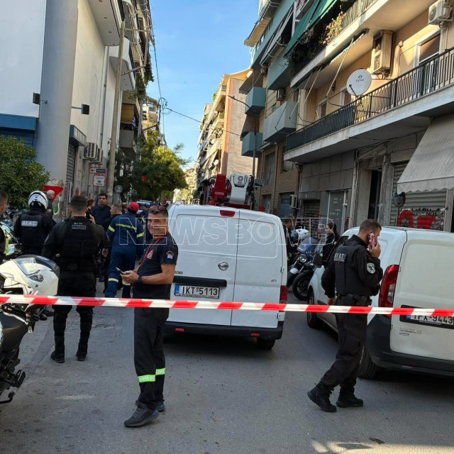 Έκρηξη σε διαμέρισμα πολυκατοικίας στην Ακαδημία Πλάτωνος - Τραυματίες δύο αστυνομικοί