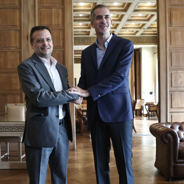 Σφοδρά πυρά Μπακογιάννη σε Δούκα για τη Γκράβα: «Σταματήστε να κρύβεστε, δώστε λύσεις»