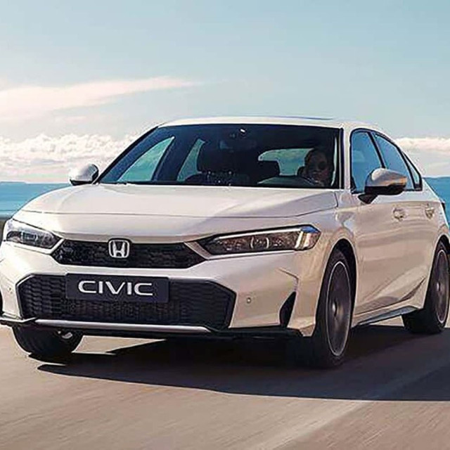 Honda Civic: Αποκτά εικονικό κιβώτιο 8 σχέσεων και πιο σπορ χαρακτήρα