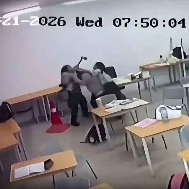 Μαλαισία: 16χρονος μπήκε σε τάξη με τσεκούρι και έκανε live μετάδοση την επίθεση σε καθηγήτρια
