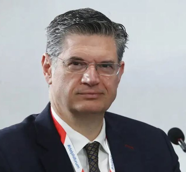 Παραιτήθηκε από βουλευτής ο Καλαματιανός – Σε ποιον πηγαίνει η έδρα