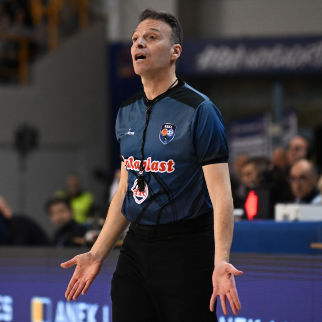 FIBA: Στο μικροσκόπιο Παπαπέτρου και Λιόλιος - Τα πρόστιμα-μαμούθ και ο κίνδυνος αποκλεισμού