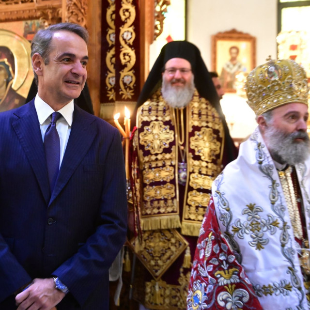 Στον Άγιο Δημήτριο ο Κυριάκος Μητσοτάκης: Συγχαρητήρια από Αρχιεπίσκοπο Αυστραλίας για τη Μονή Σινά