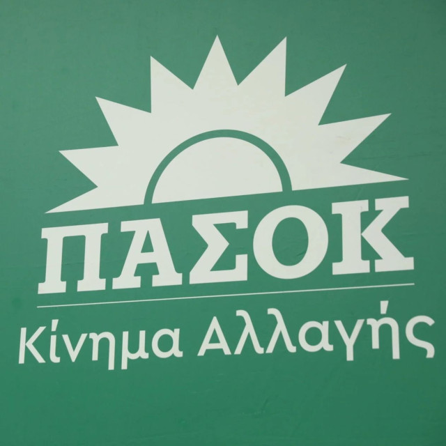 ΠΑΣΟΚ και ΣΥΡΙΖΑ διαψεύδουν τα σενάρια περί συνεργασίας