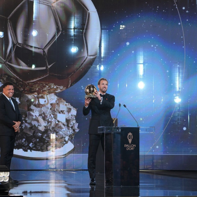 Χρυσή Μπάλα 2026: Μεγάλος θριαμβευτής ο Χάρι Κέιν – Όλοι οι νικητές της βραδιάς