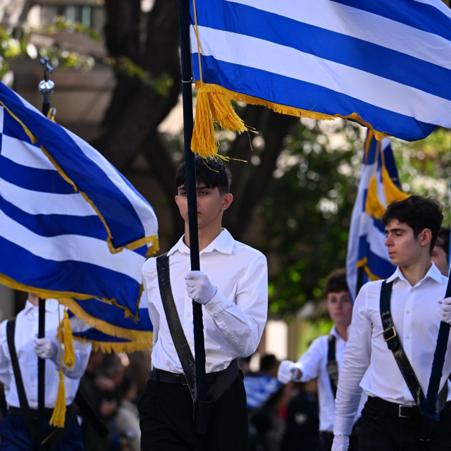 28η Οκτωβρίου: Πώς θα κινηθούν τα ΜΜΜ σε Αθήνα και Θεσσαλονίκη – Κυκλοφοριακές ρυθμίσεις