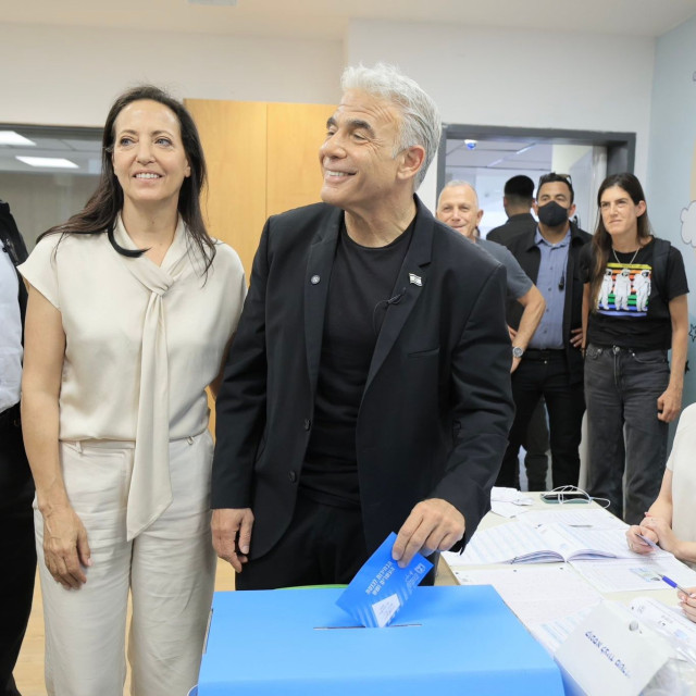 Ισραήλ: «Ο Νετανιάχου κατέρρευσε, η χώρα σώθηκε» λέει ο Λαπίντ – Στόχος μια «σιωνιστική κυβέρνηση»