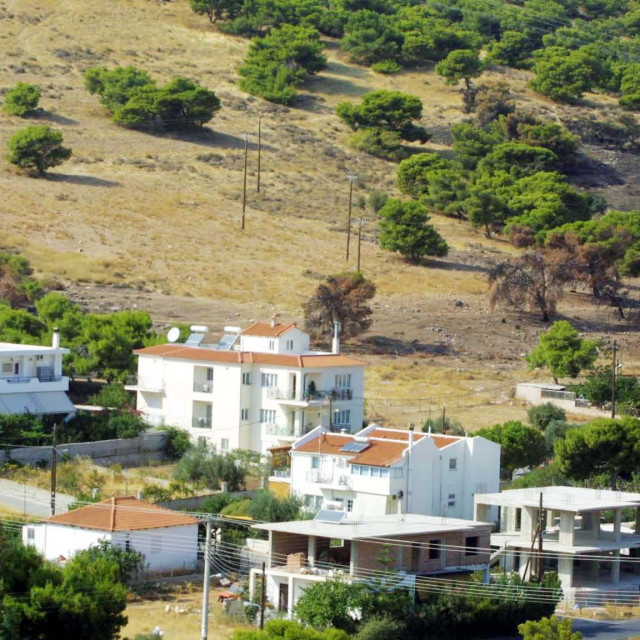 «Τρέχουν» οι δηλώσεις για αυθαίρετα, ημιυπαίθριους - Πίνακας και παραδείγματα