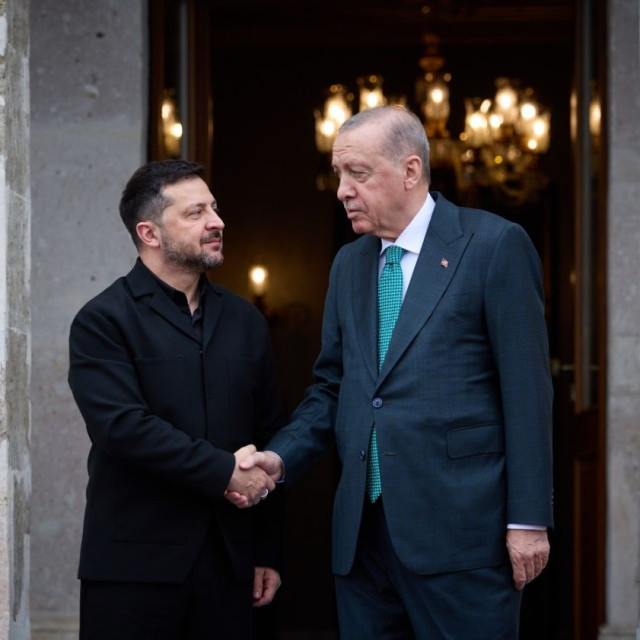 Ζελένσκι: Τριμερής συνάντηση ΗΠΑ, Ουκρανίας, Ρωσίας το πρώτο μισό του Νοεμβρίου