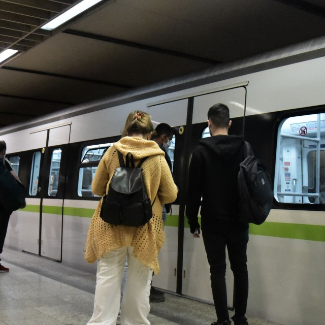 Μετρό: Κλείνει στις 12:00 ο σταθμός «Σύνταγμα»