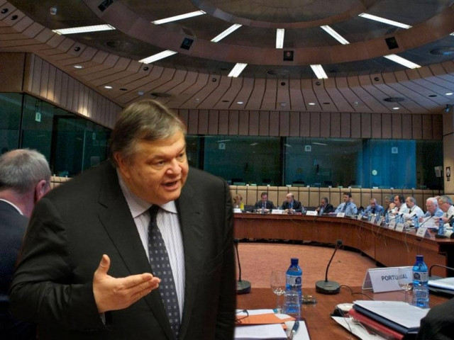 Γιατί ο Βενιζέλος πάει μόνο στις Βρυξέλλες